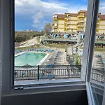 Апартаменты Land Тирана